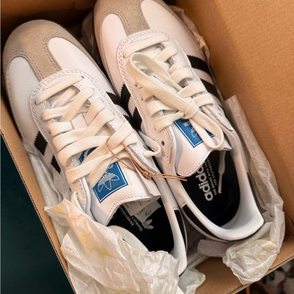 Adidas Classic White and Black Shoes samba
